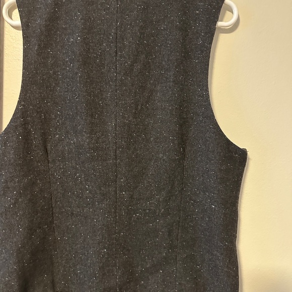 Joseph Abboud Modern Fit Tweed Vest (Lot of 2) - Picture 7 of 7